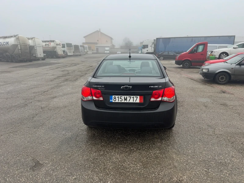 Chevrolet Cruze 2.0 DTI 150ps, снимка 6 - Автомобили и джипове - 53504375