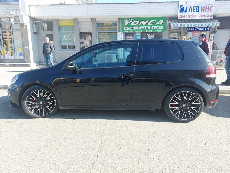 VW Golf 2009, снимка 3 - Автомобили и джипове - 47929246