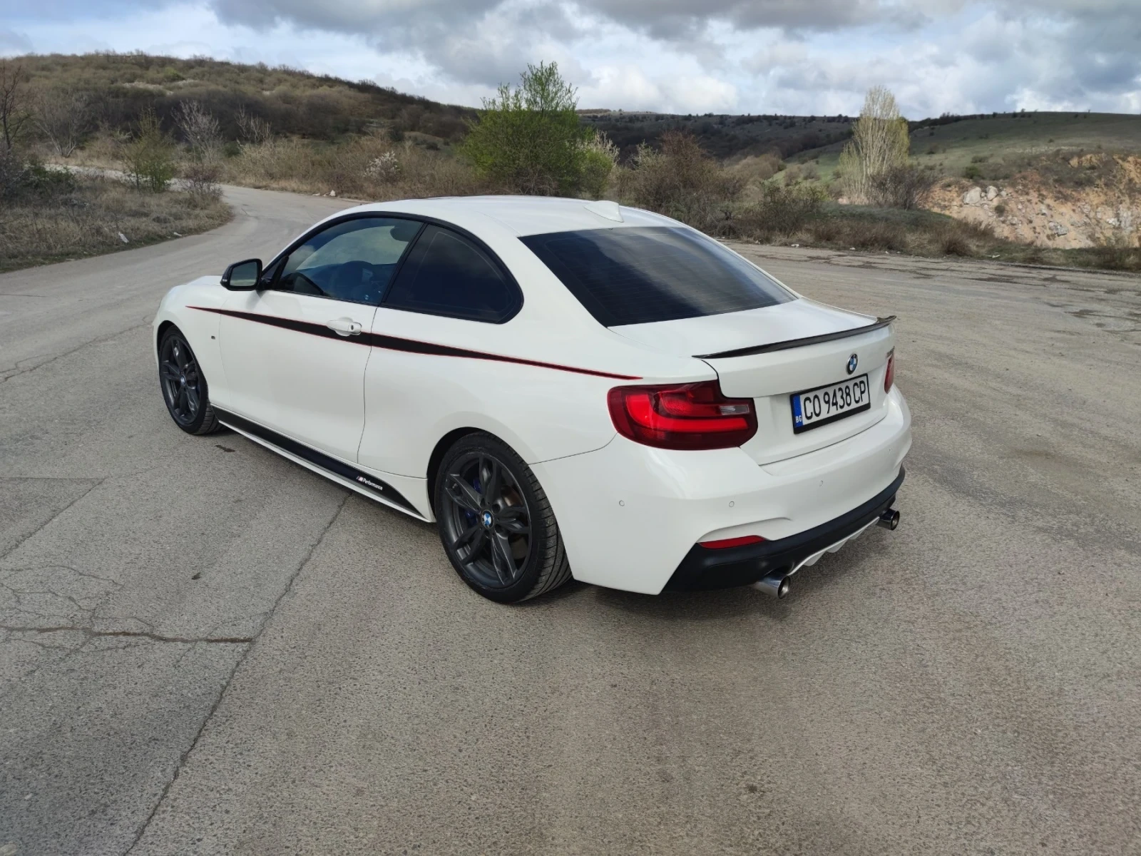 BMW 235, снимка 1