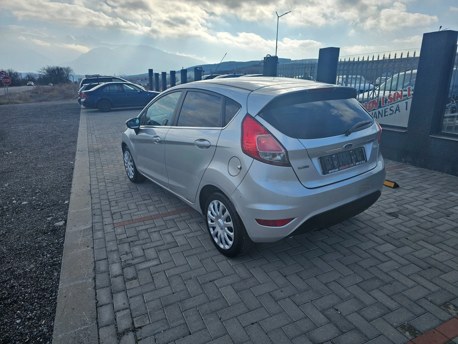 Ford Fiesta 1.5eco--LED--TOPP - изображение 5