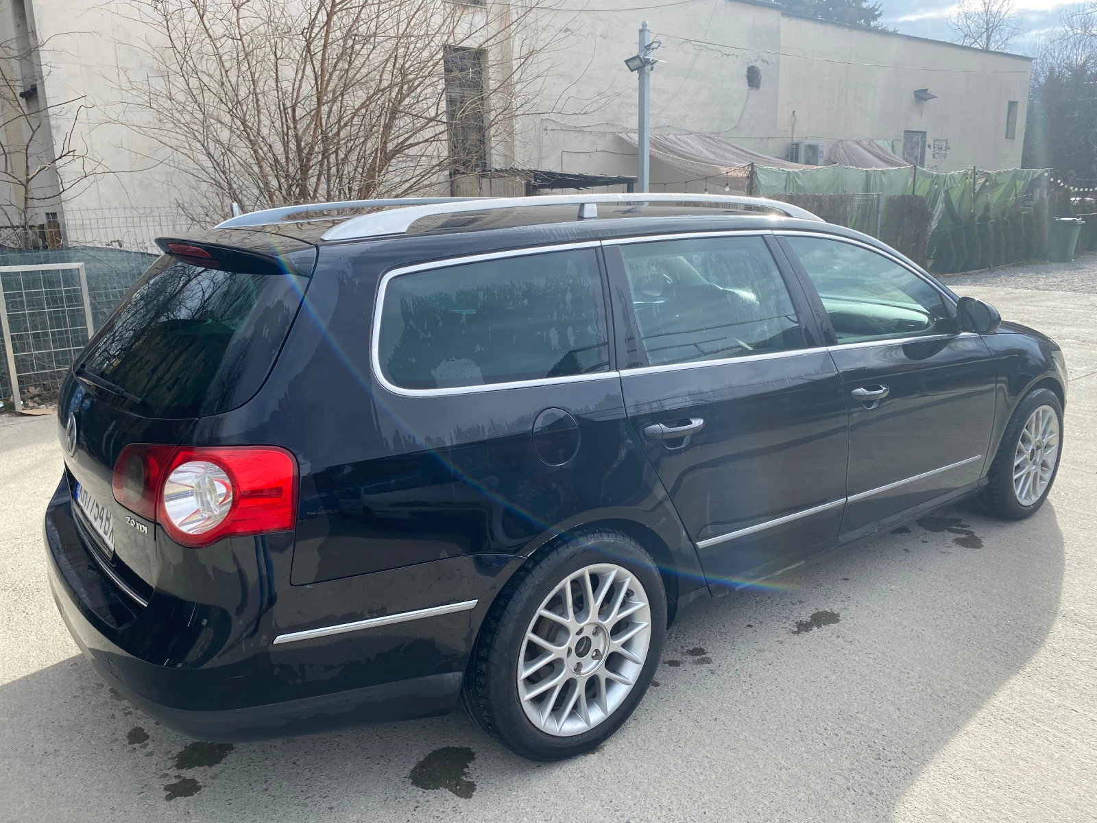 VW Passat 2.0 * * HIGHLINE EDITION* *  - изображение 5