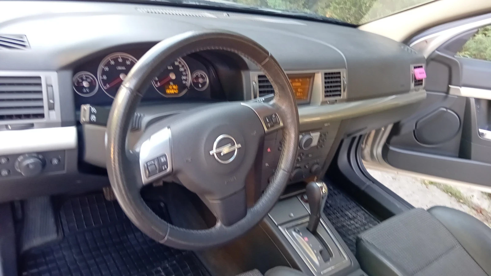 Opel Signum 2.2 - изображение 3
