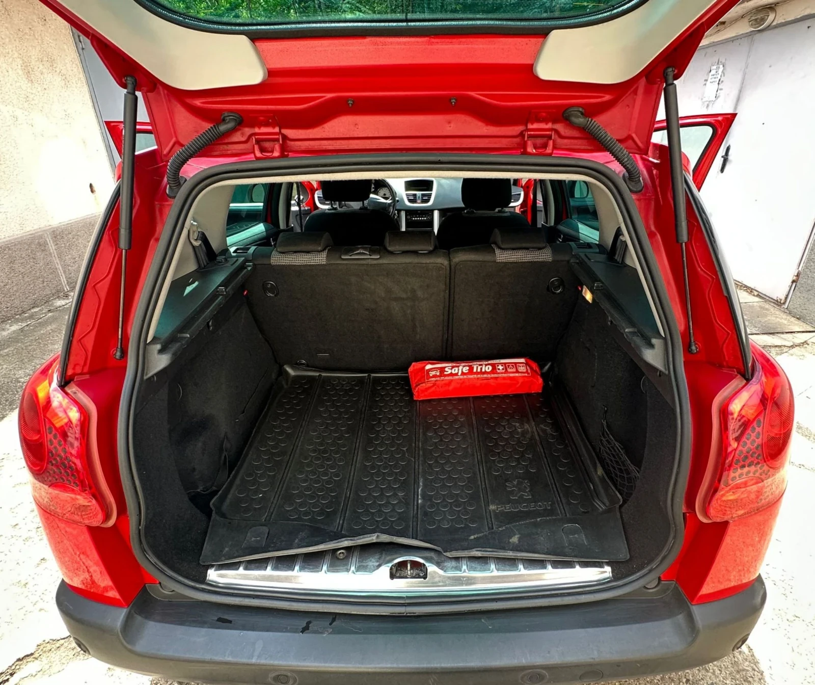 Peugeot 207 1.6 HDI - изображение 5