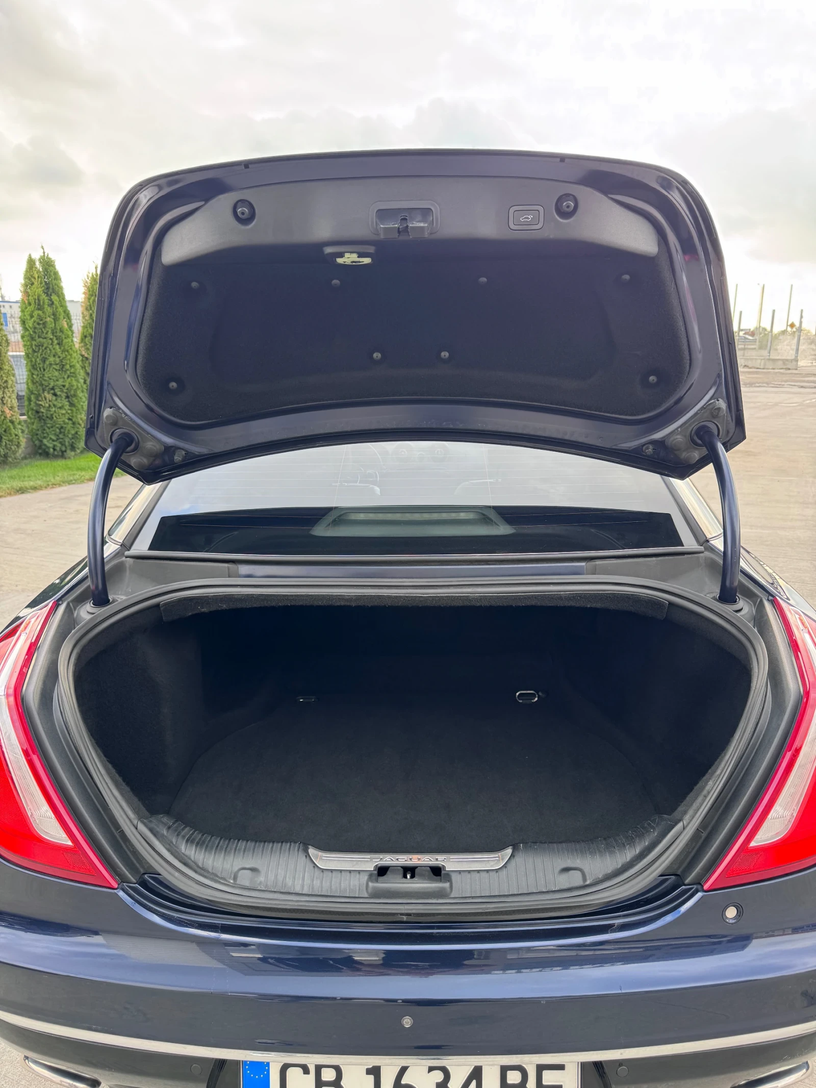 Jaguar Xj * FULL* *  * PANO*  | Mobile.bg   14