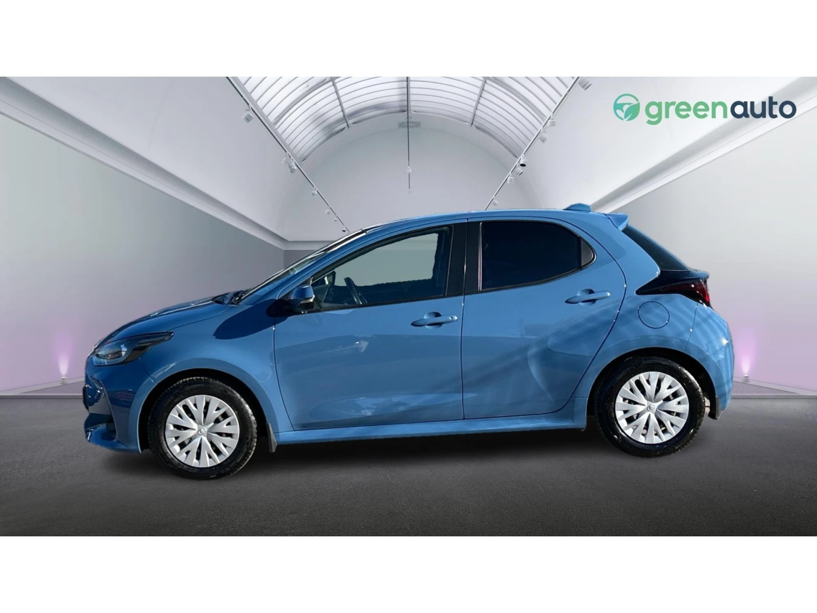 Toyota Yaris 1.5i M/T, Месечна вноска от 344 лв. - изображение 3