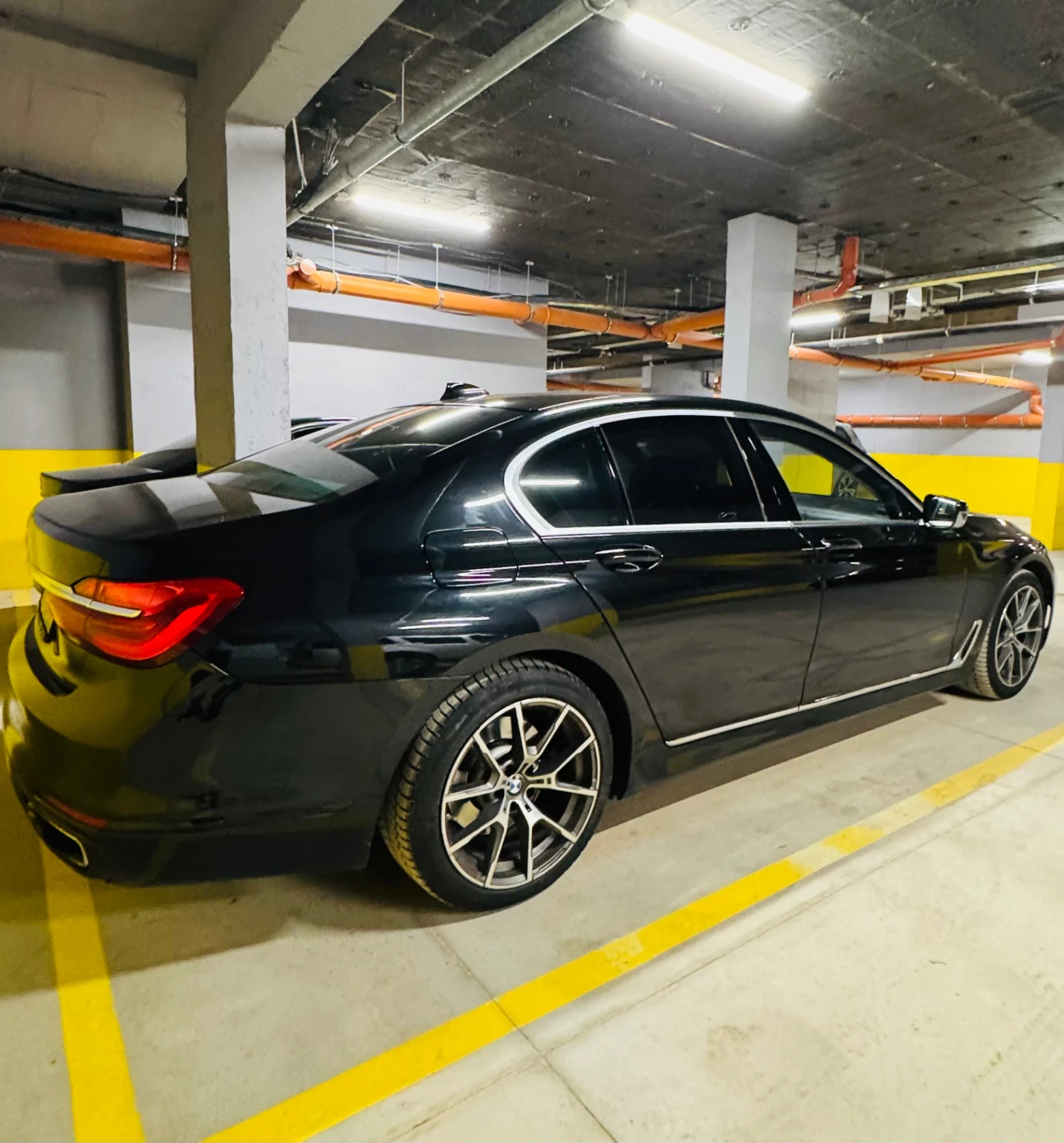 BMW 730 ГОТОВ ЛИЗИНГ FULL Екстри  - изображение 6