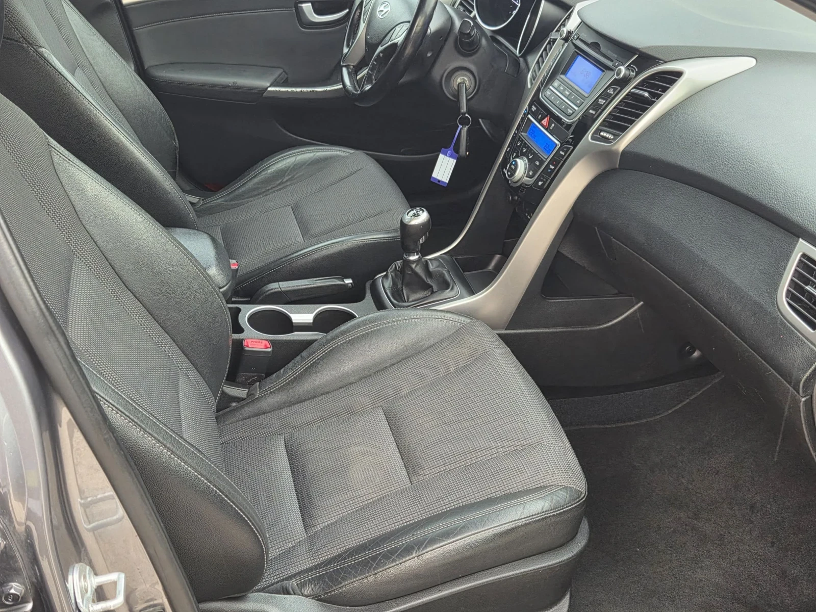Hyundai I30 1.6 | Mobile.bg � ����������� 12