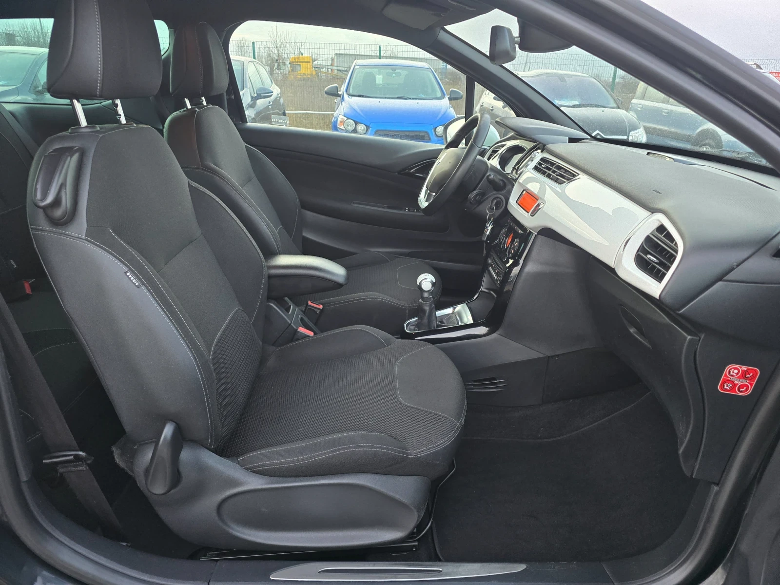 Citroen DS3 1.6HDI 92�� EURO 5 | Mobile.bg � ����������� 12