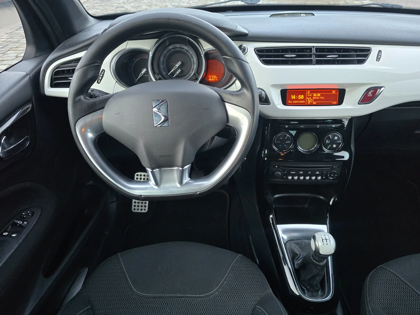 Citroen DS3 1.6HDI 92�� EURO 5 | Mobile.bg � ����������� 13