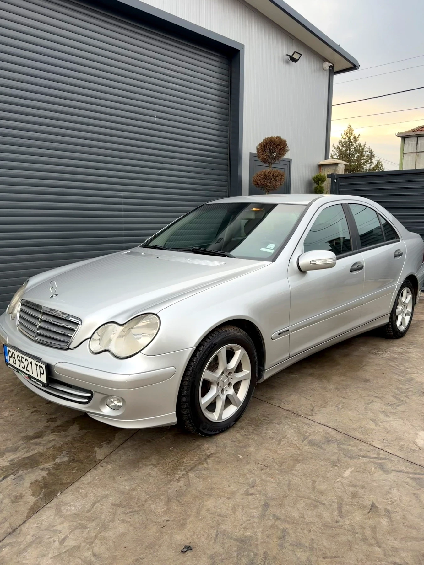 Mercedes-Benz C 200 | Mobile.bg � ����������� 1