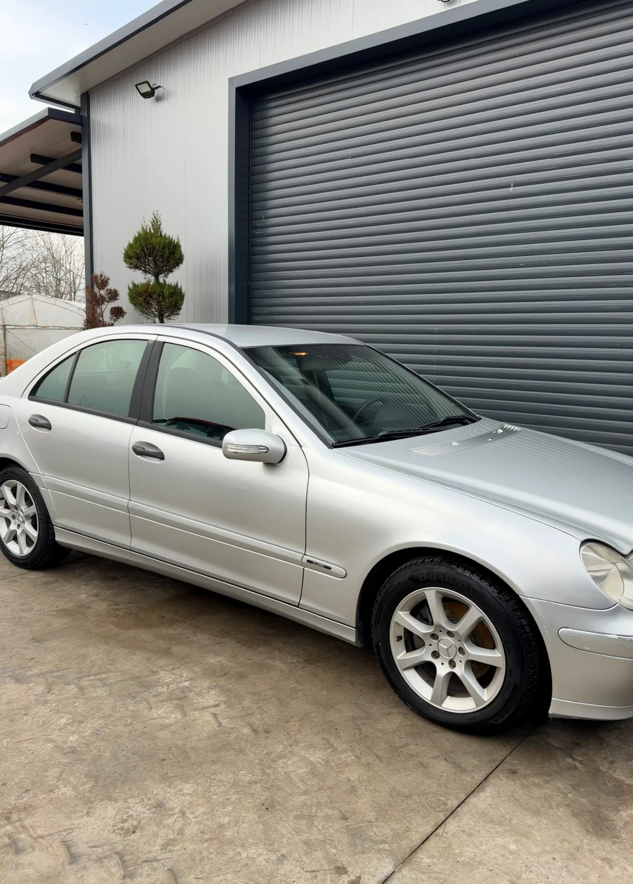 Mercedes-Benz C 200  - изображение 5