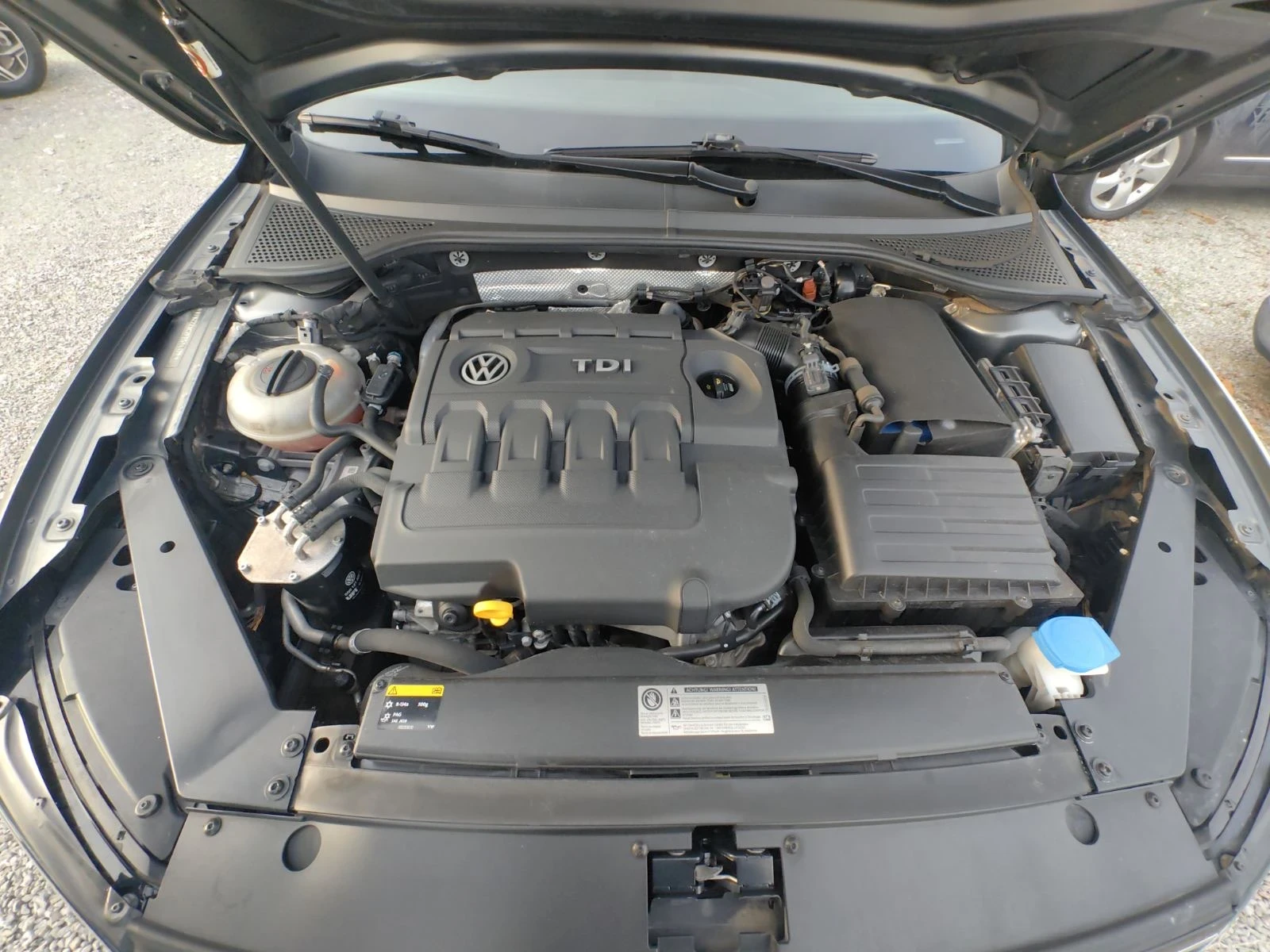 VW Passat 1.6 TDI | Mobile.bg � ����������� 15
