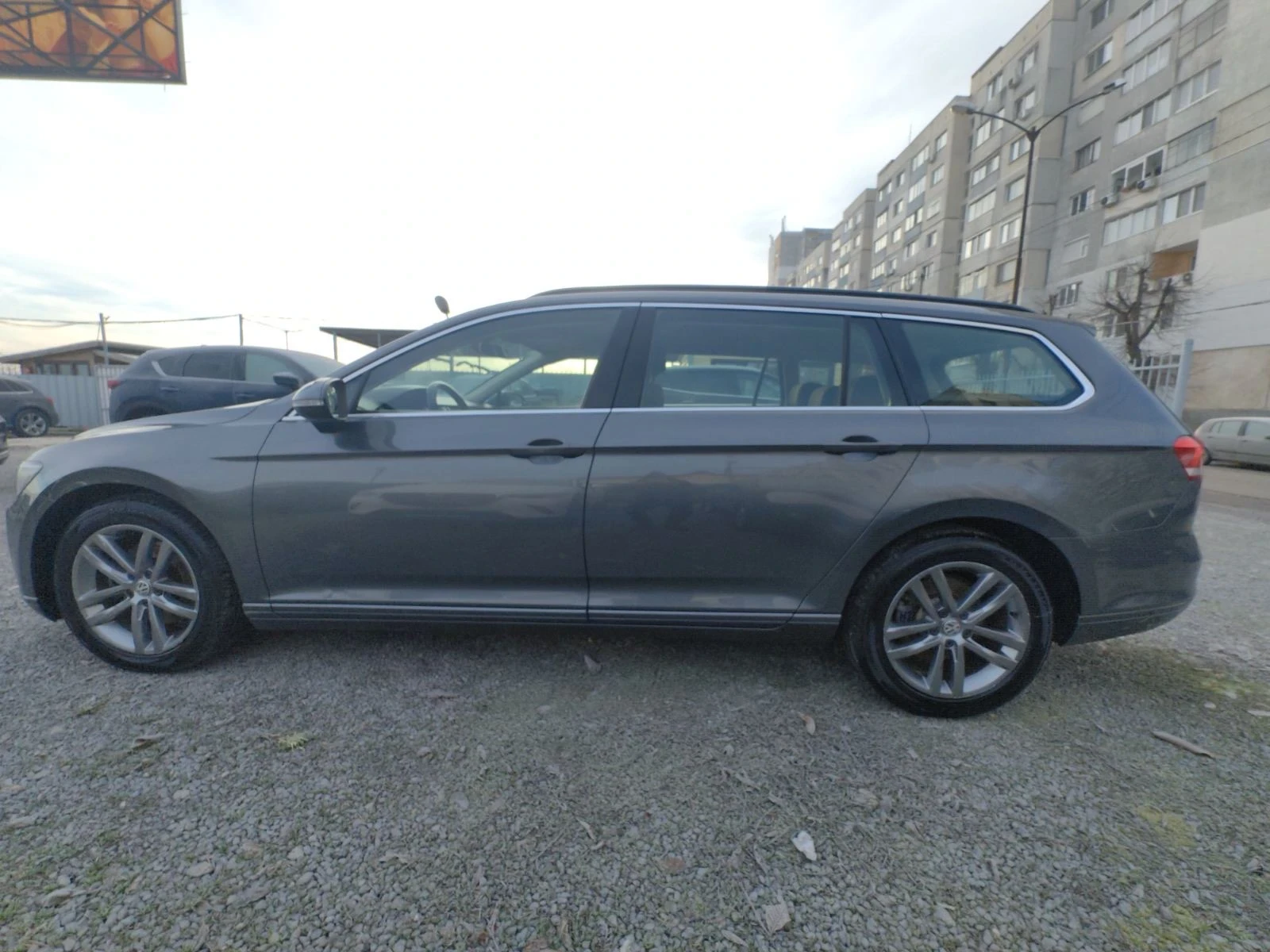 VW Passat 1.6 TDI - изображение 8