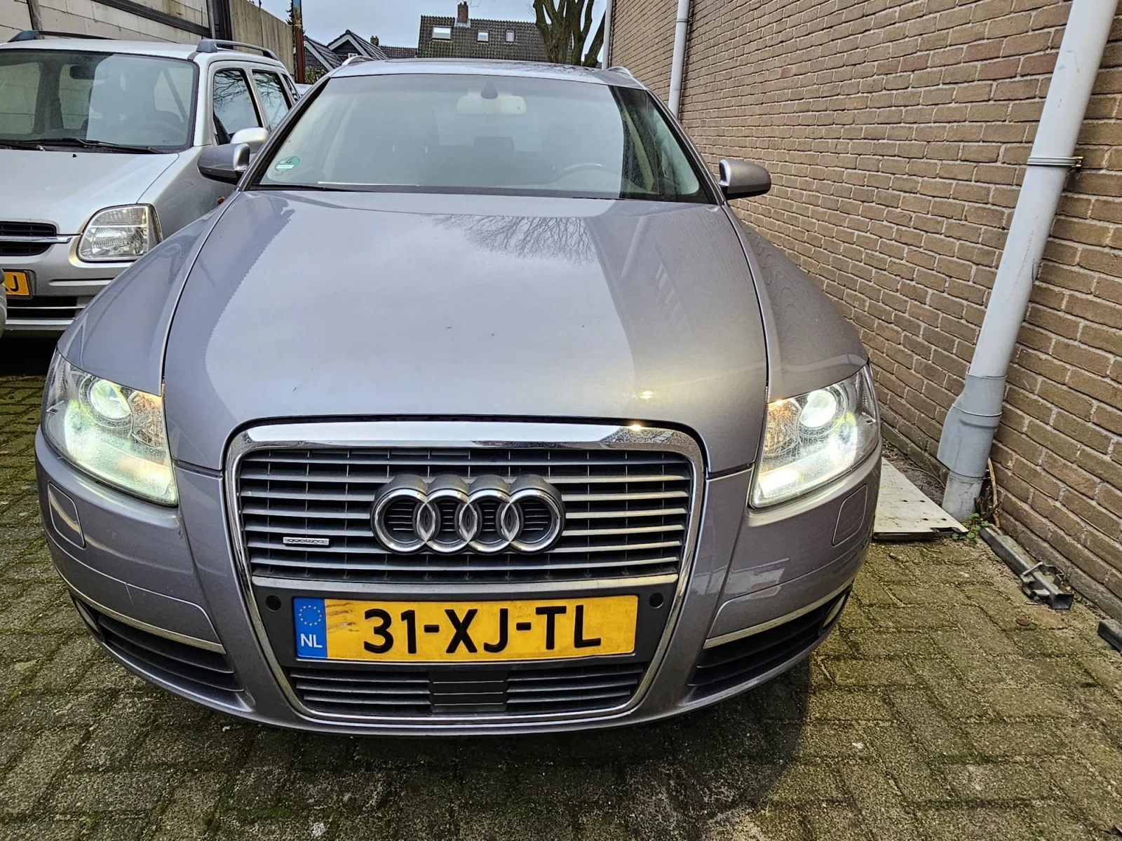 Audi A6 4.2, снимка 4 - Автомобили и джипове - 54015729