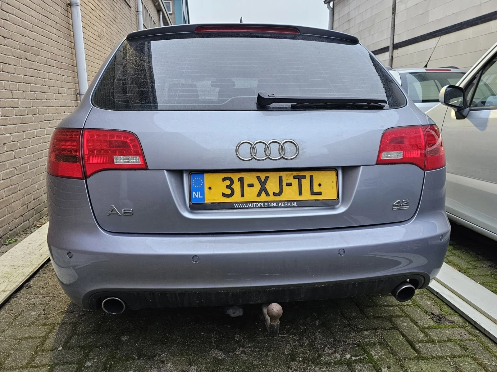 Audi A6 4.2, снимка 5 - Автомобили и джипове - 54015729