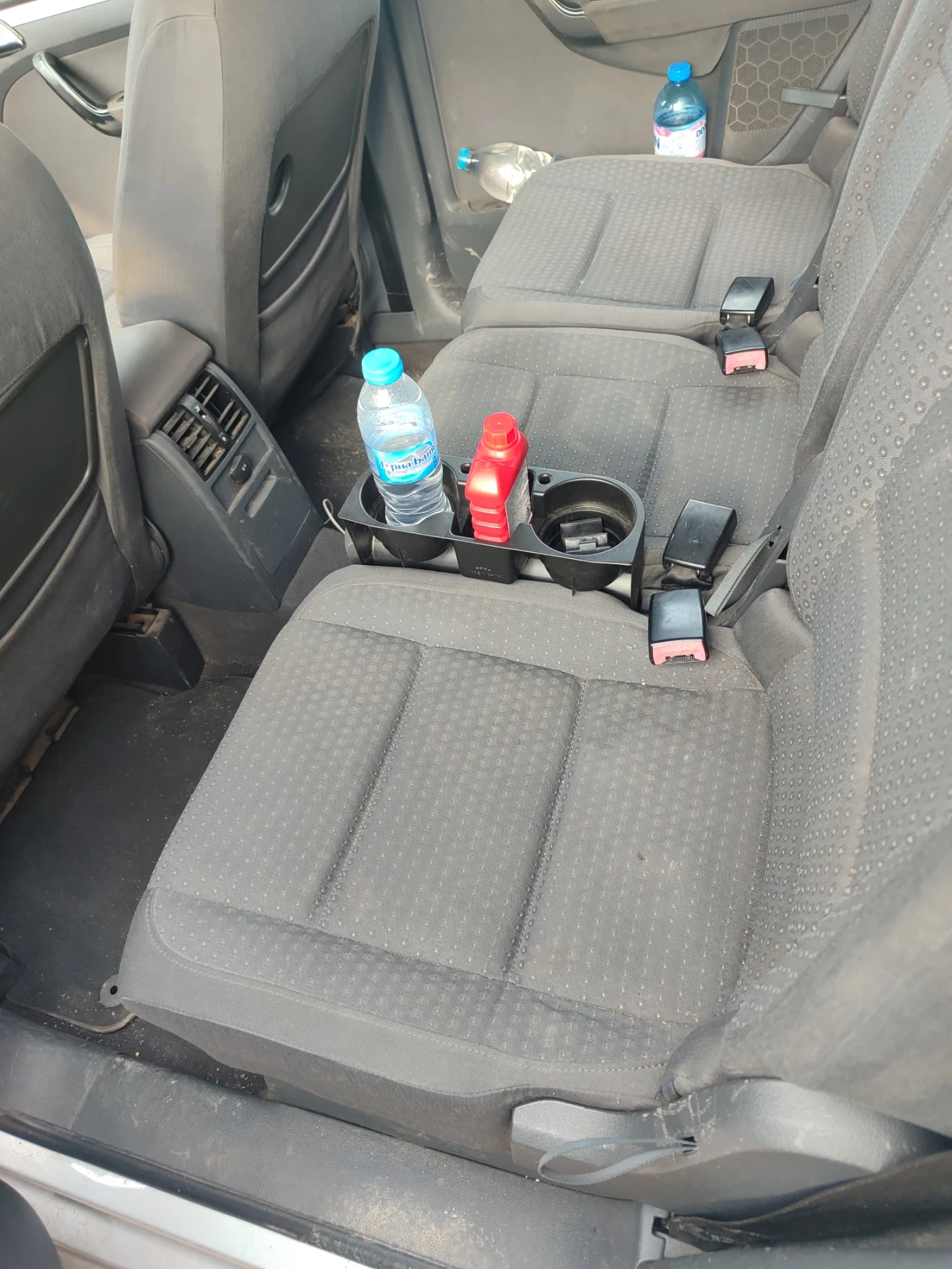 VW Touran, снимка 6 - Автомобили и джипове - 54037306