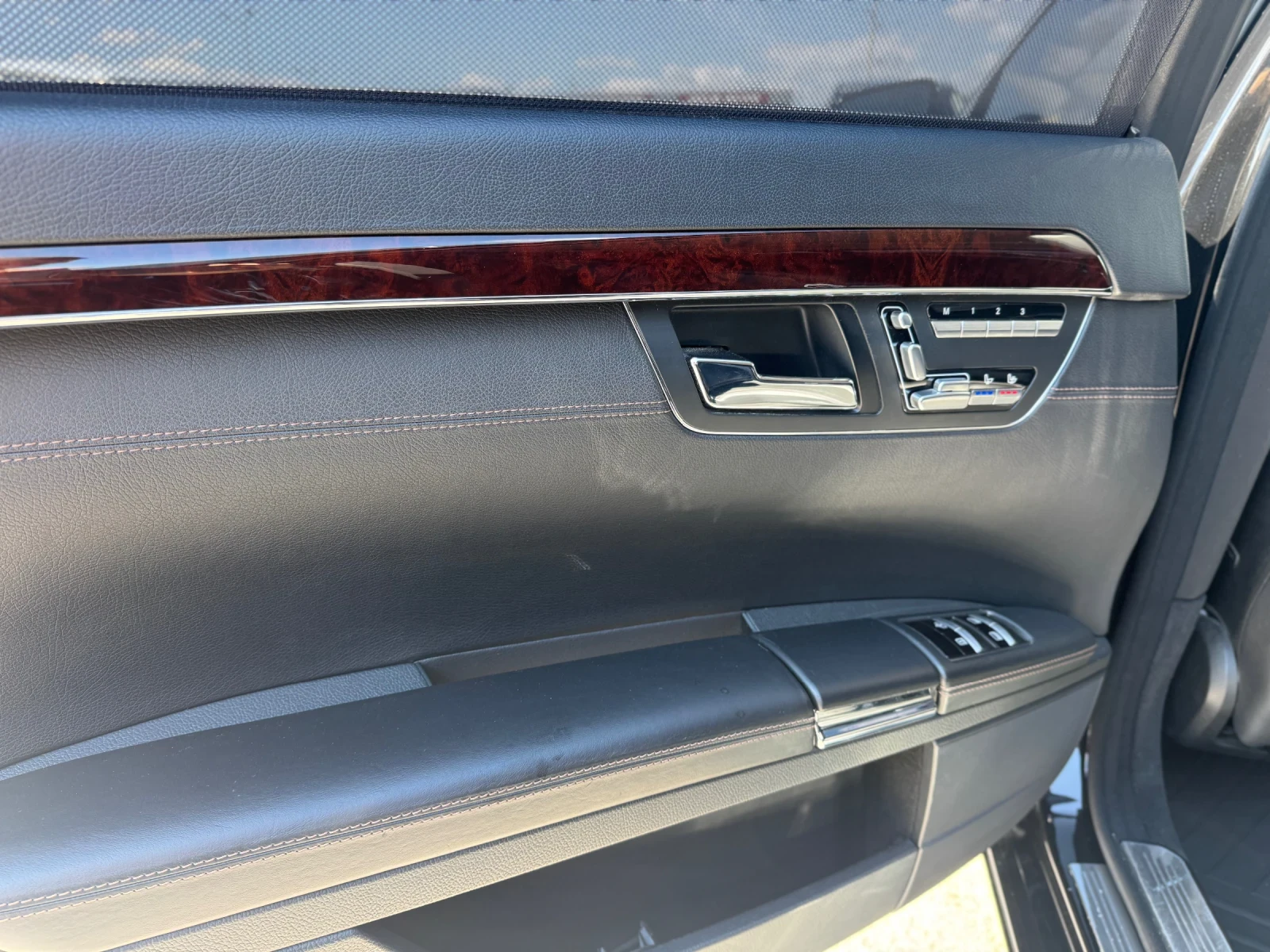 Mercedes-Benz S 500 4Matic / AMG / LONG , снимка 14 - Автомобили и джипове - 54101624