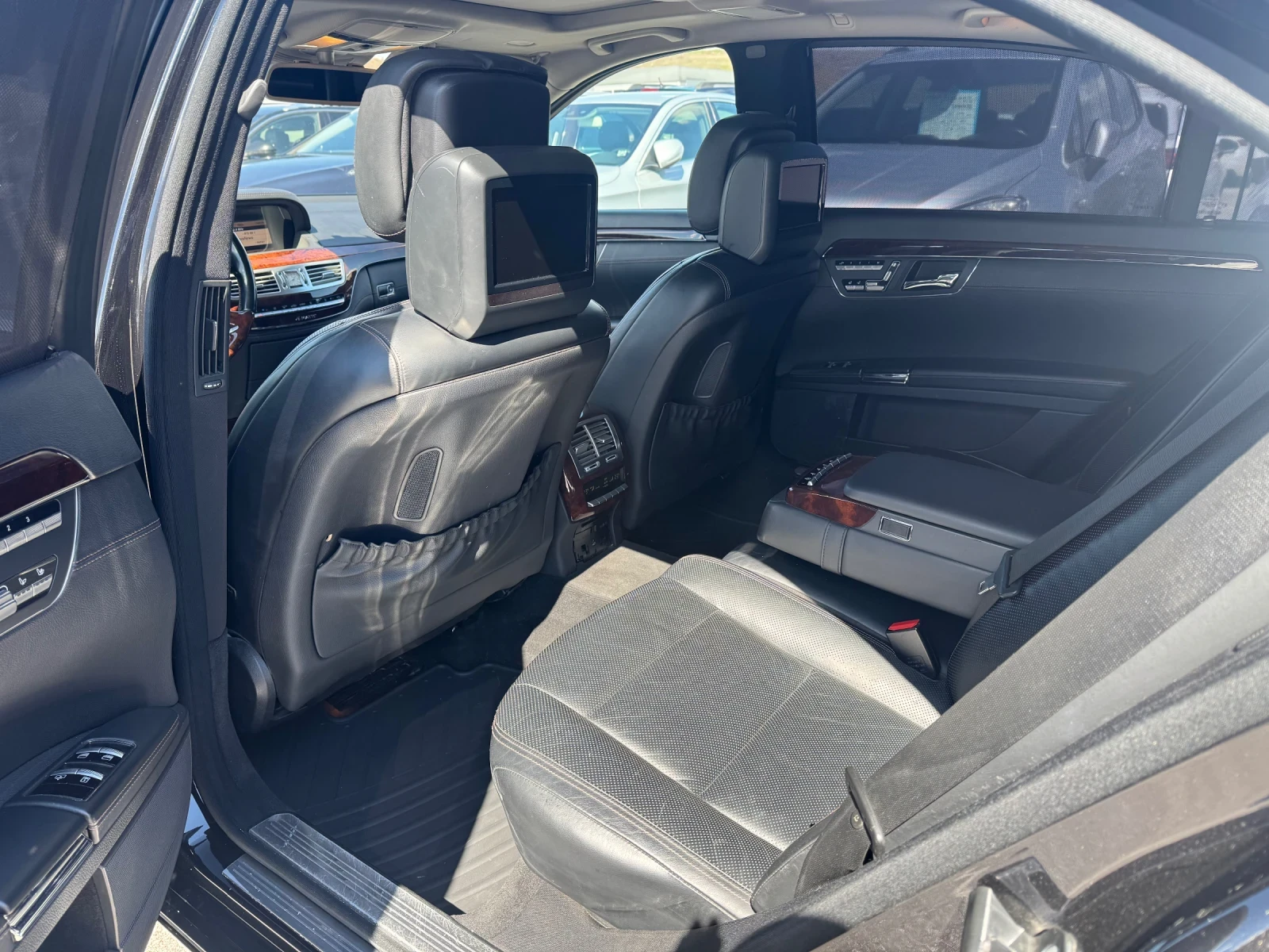 Mercedes-Benz S 500 4Matic / AMG / LONG , снимка 15 - Автомобили и джипове - 54101624