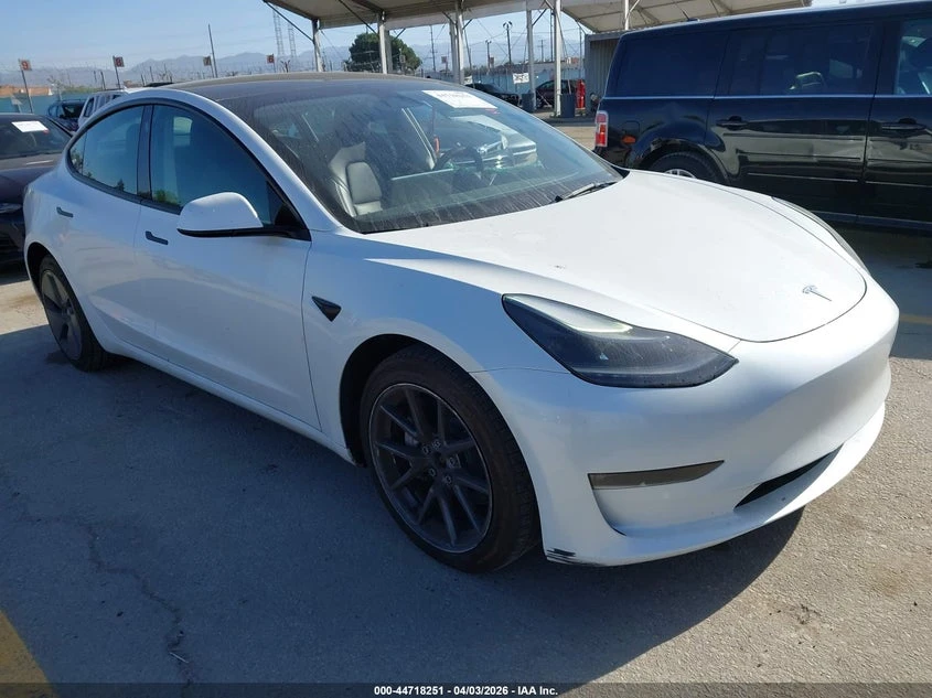 Tesla Model 3 Long Range Dual Motor All-Wheel Drive
