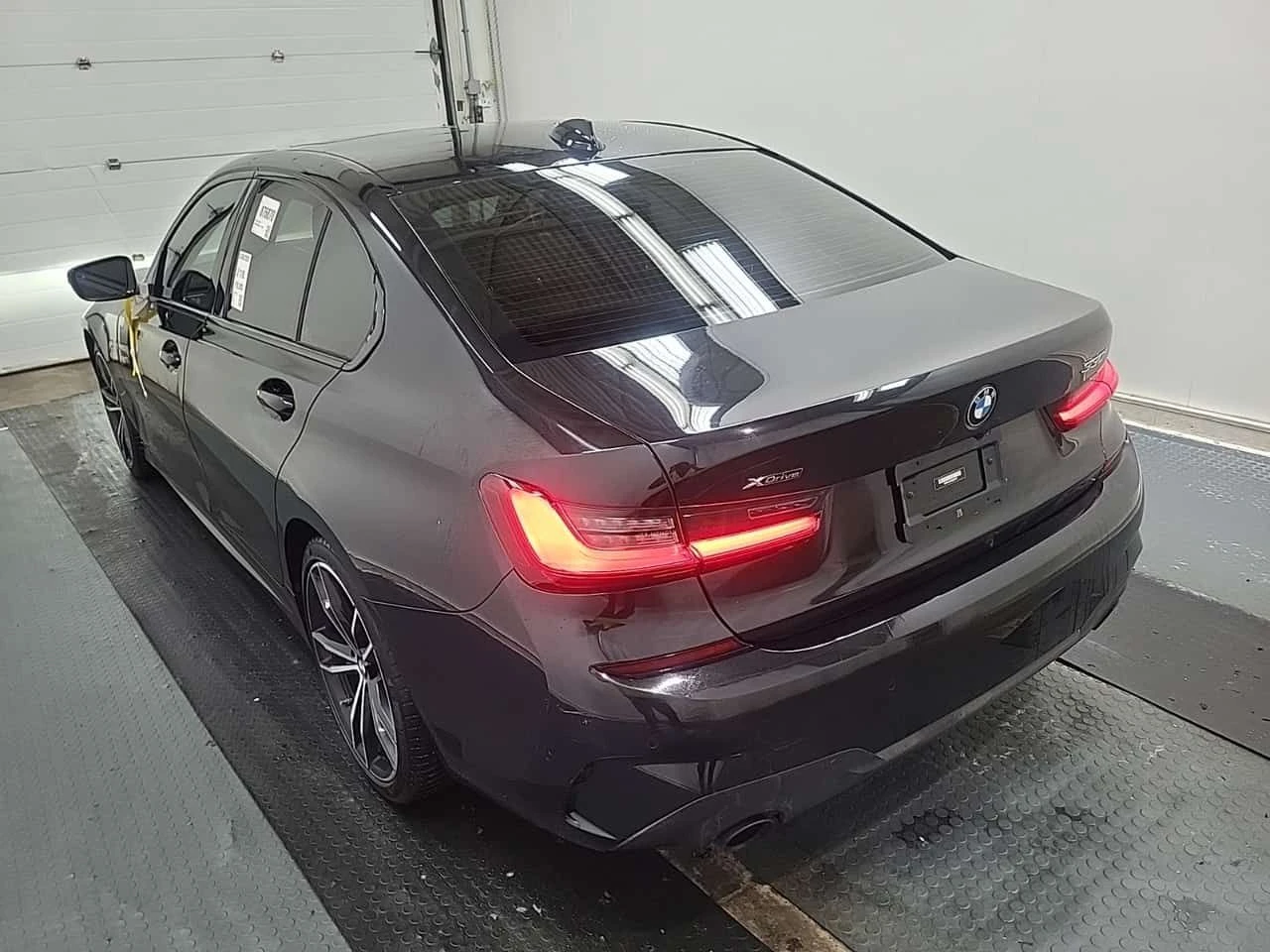 BMW 330 М ПАКЕТ/xDrive/CARFAX/2 Ключа/ШИБЕДАХ/Подгрев, снимка 5 - Автомобили и джипове - 54459658
