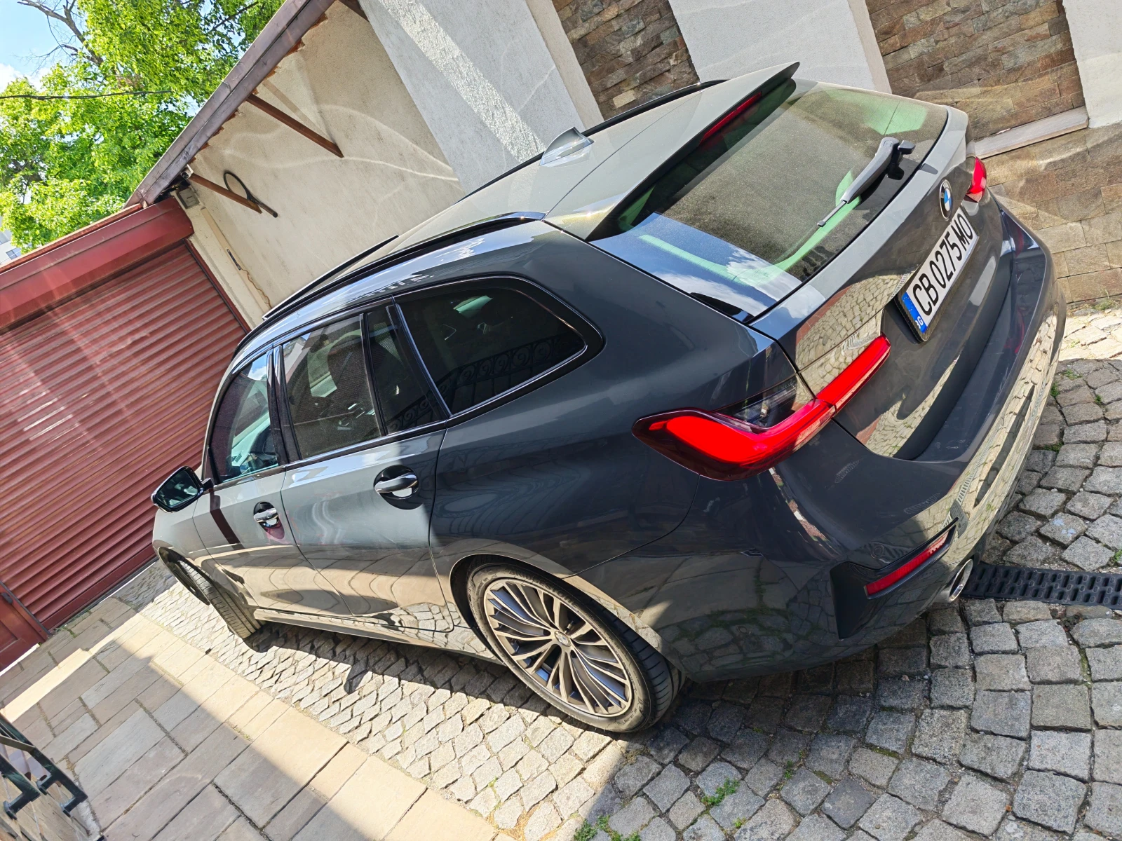 BMW 320 Individual/Лазер/360/Адаптив , снимка 5 - Автомобили и джипове - 54700960