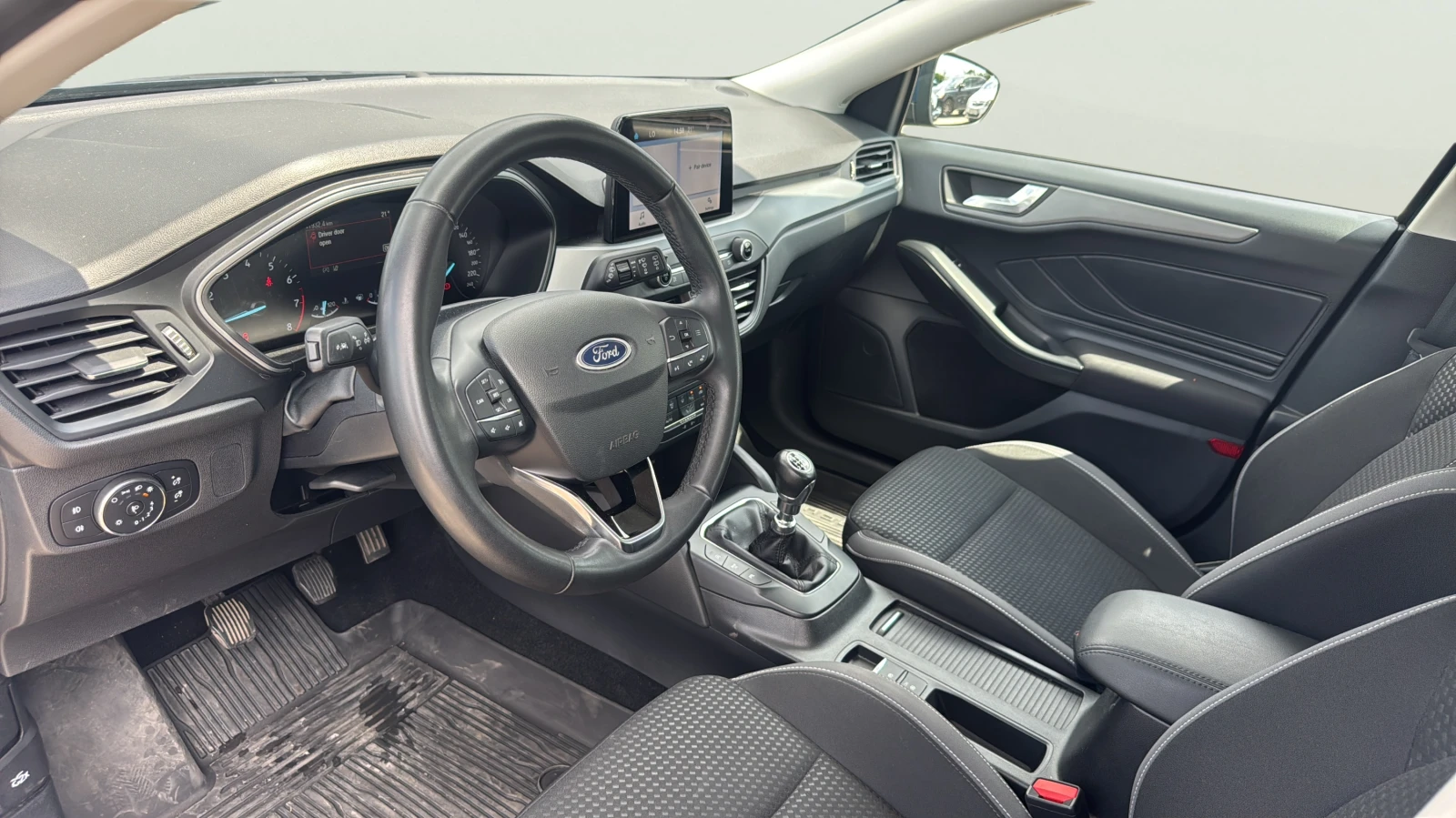 Ford Focus 1.0 EcoBoost | Mobile.bg � ����������� 10