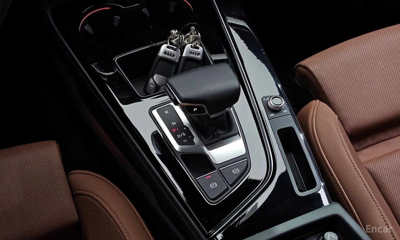 Audi A4 40TFSI* MATRIX* S* LINE* ОБДУХВАНЕ* ХЕДЪП* ДИСТРОН, снимка 10 - Автомобили и джипове - 55339002