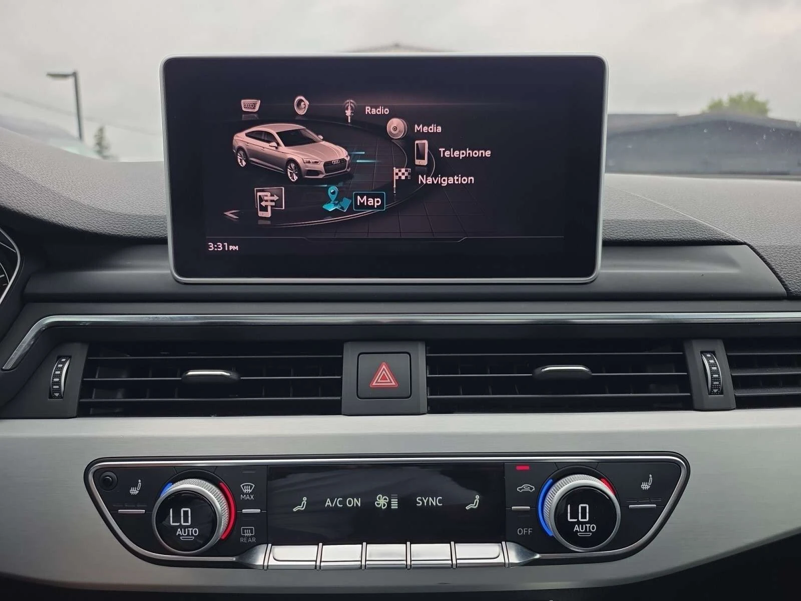 Audi A5 Панорама / Кожа / ЦЕНА до БГ, снимка 10 - Автомобили и джипове - 55492537