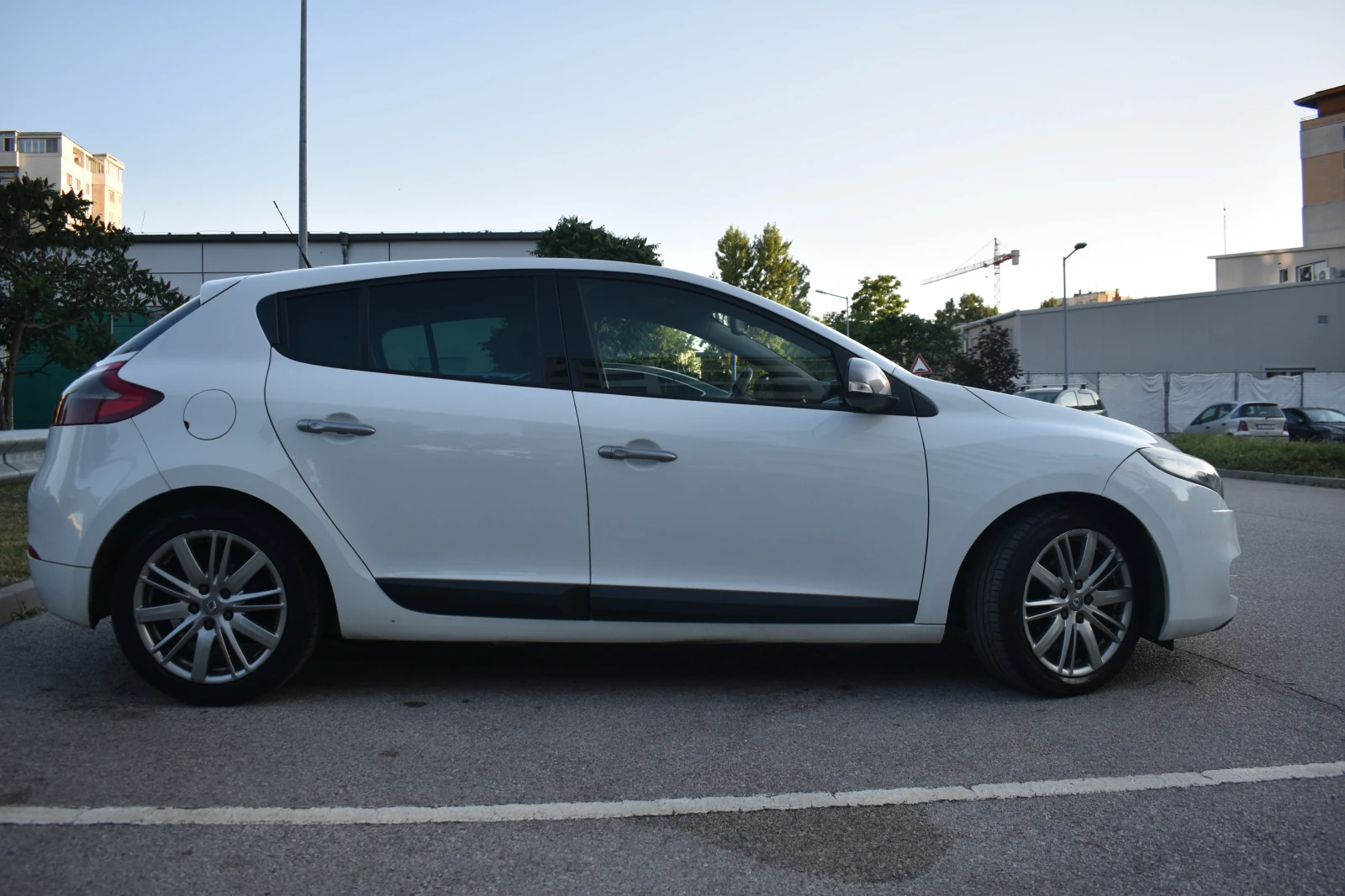 Renault Megane GT line -1.5 dCi, снимка 4 - Автомобили и джипове - 55505773