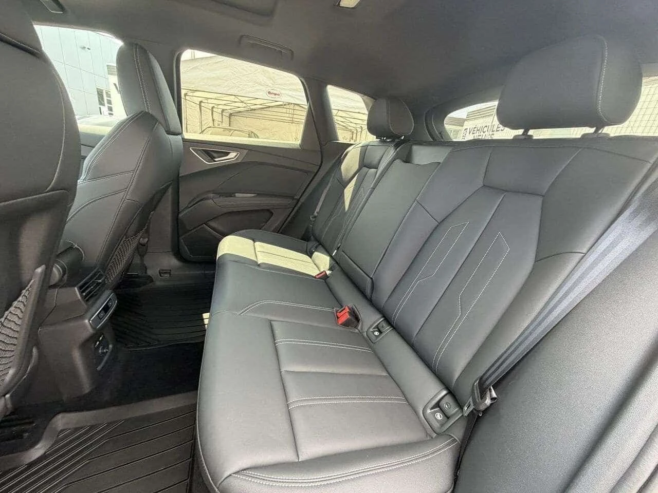 Audi E-Tron 50 quattro S-LINE CARFAX, снимка 13 - Автомобили и джипове - 55532353