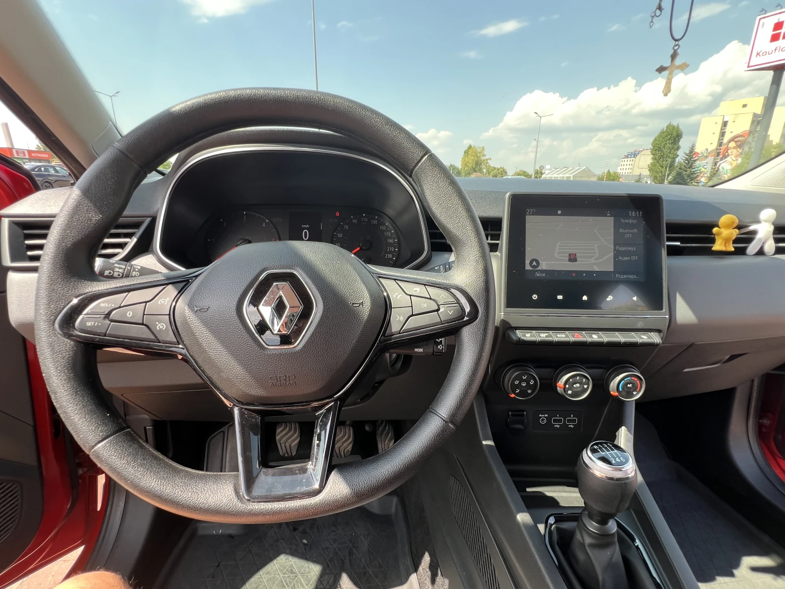 Renault Clio 5, снимка 10 - Автомобили и джипове - 55835421