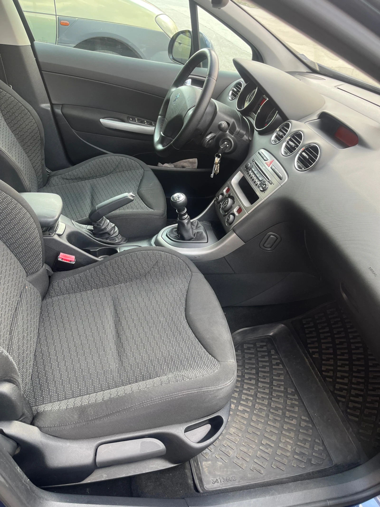 Peugeot 308 2.0 136, снимка 7 - Автомобили и джипове - 56057794