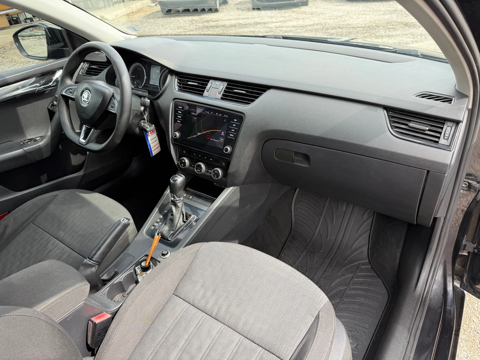 Skoda Octavia 2.0TDI-DSG ���������-CARPLAY-���������-����������� | Mobile.bg � ����������� 14