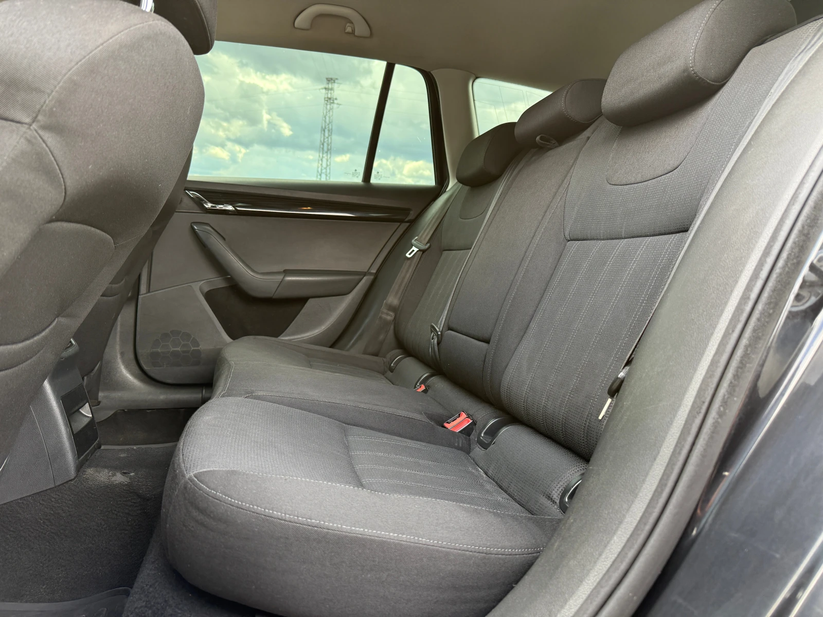 Skoda Octavia 2.0TDI-DSG ���������-CARPLAY-���������-����������� | Mobile.bg � ����������� 11