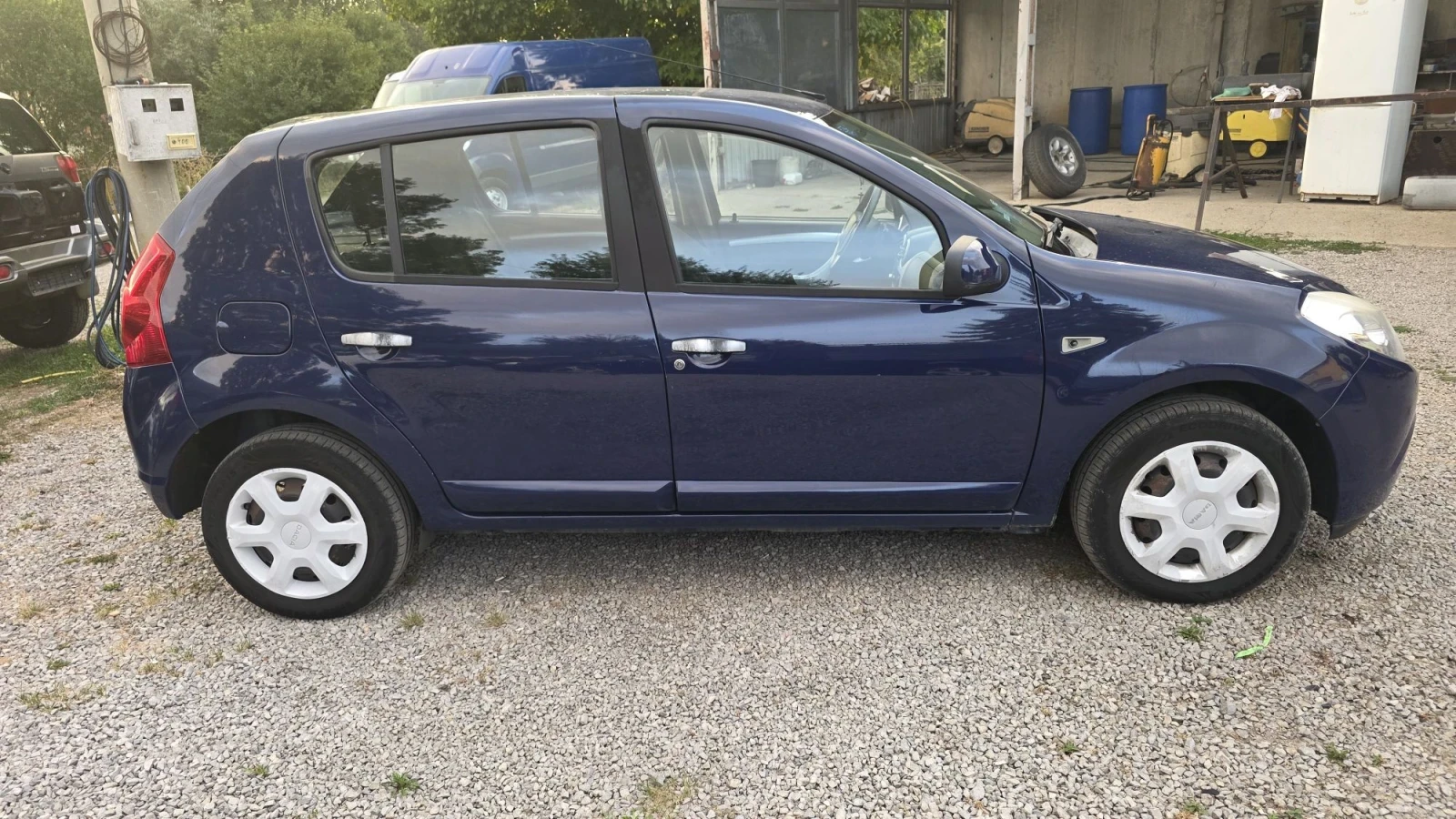 Dacia Sandero 1.4i ��� | Mobile.bg � ����������� 3