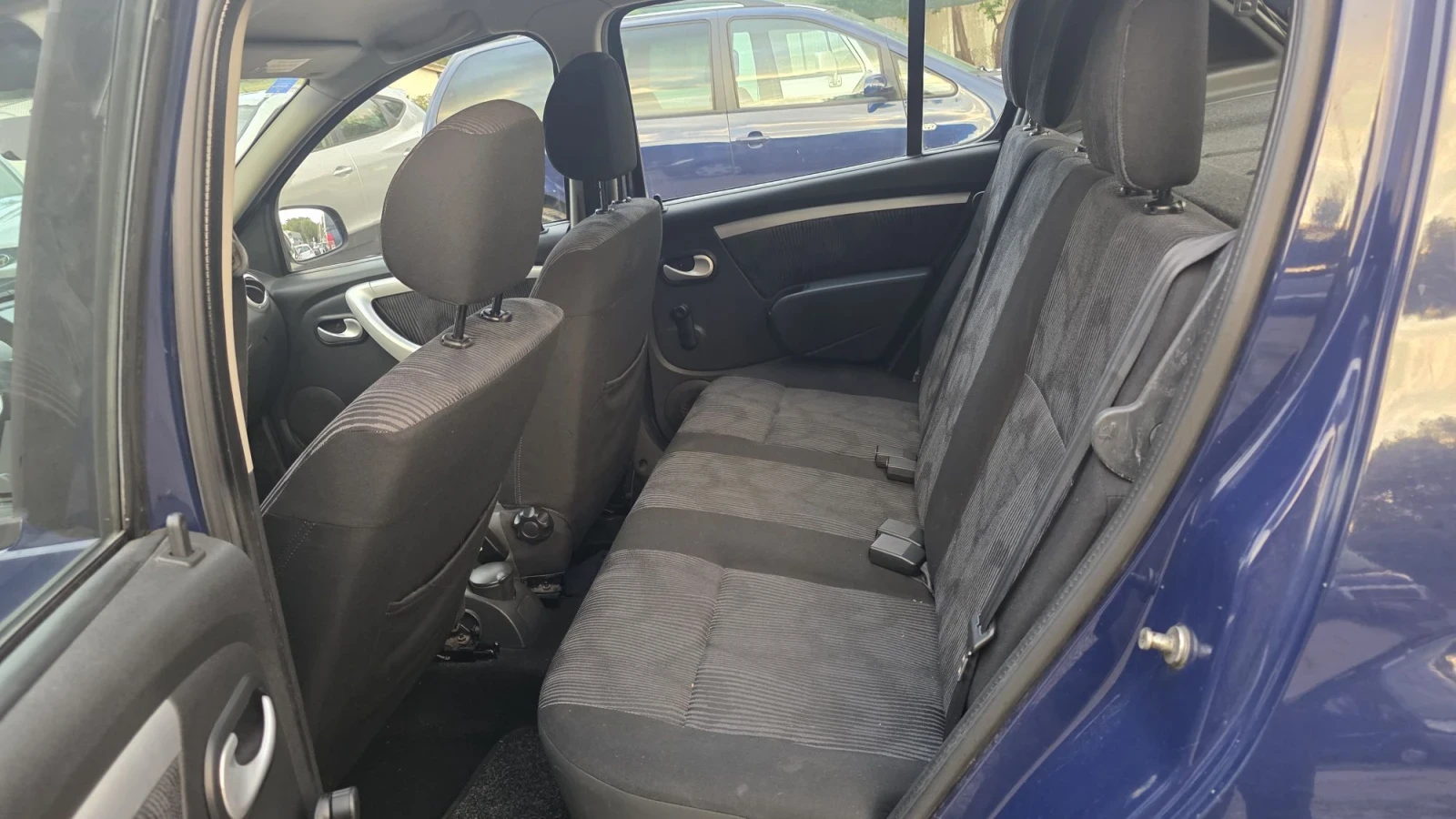 Dacia Sandero 1.4i ��� | Mobile.bg � ����������� 6