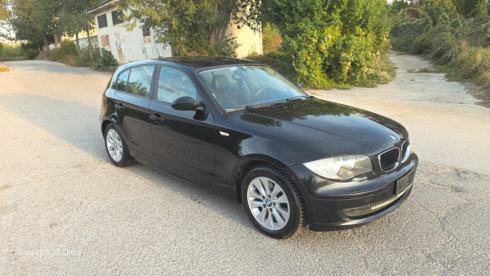 BMW 120 2.0d face avtomat, снимка 16 - Автомобили и джипове - 56331117