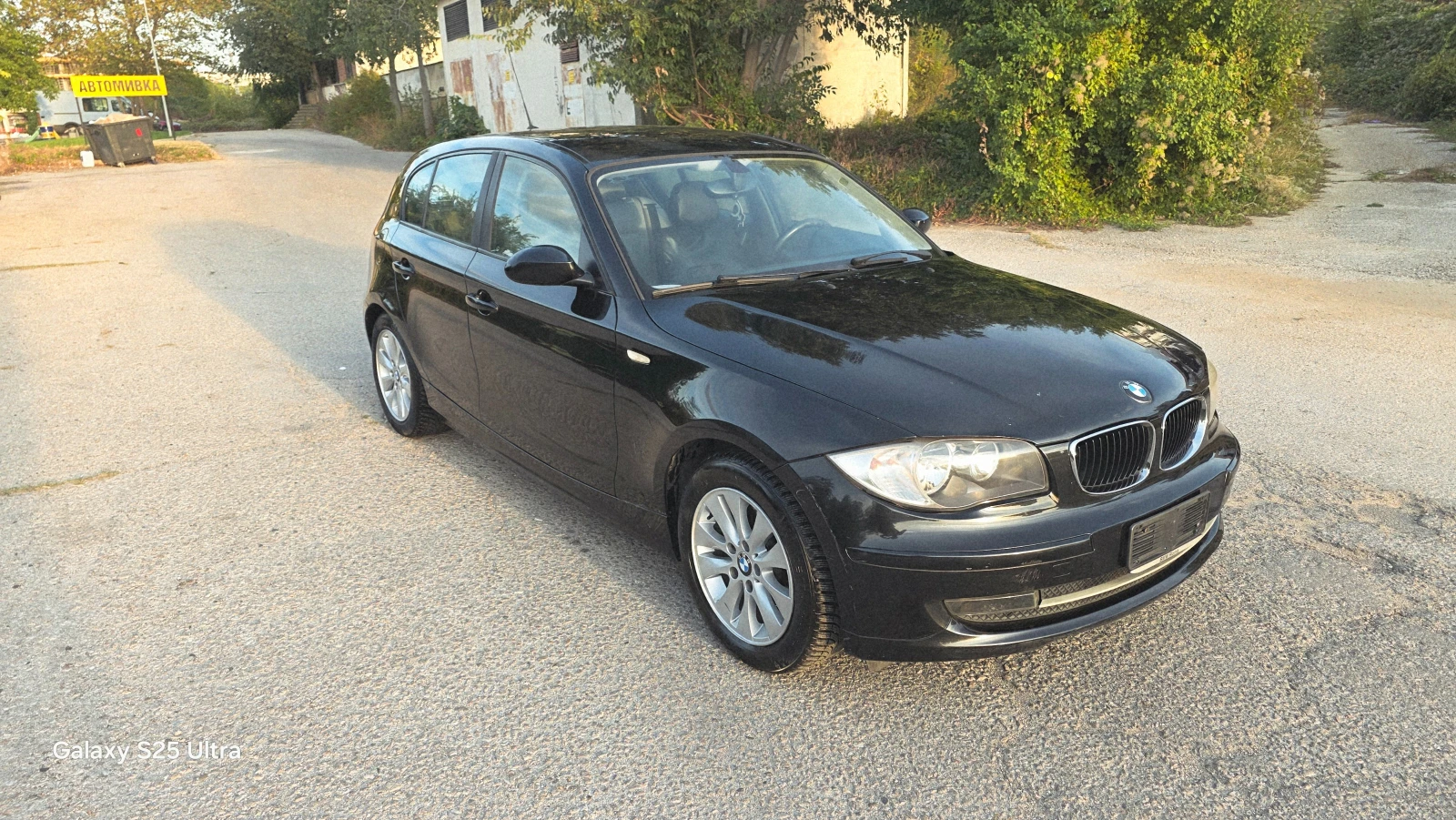 BMW 120 2.0d face avtomat, снимка 17 - Автомобили и джипове - 56331117