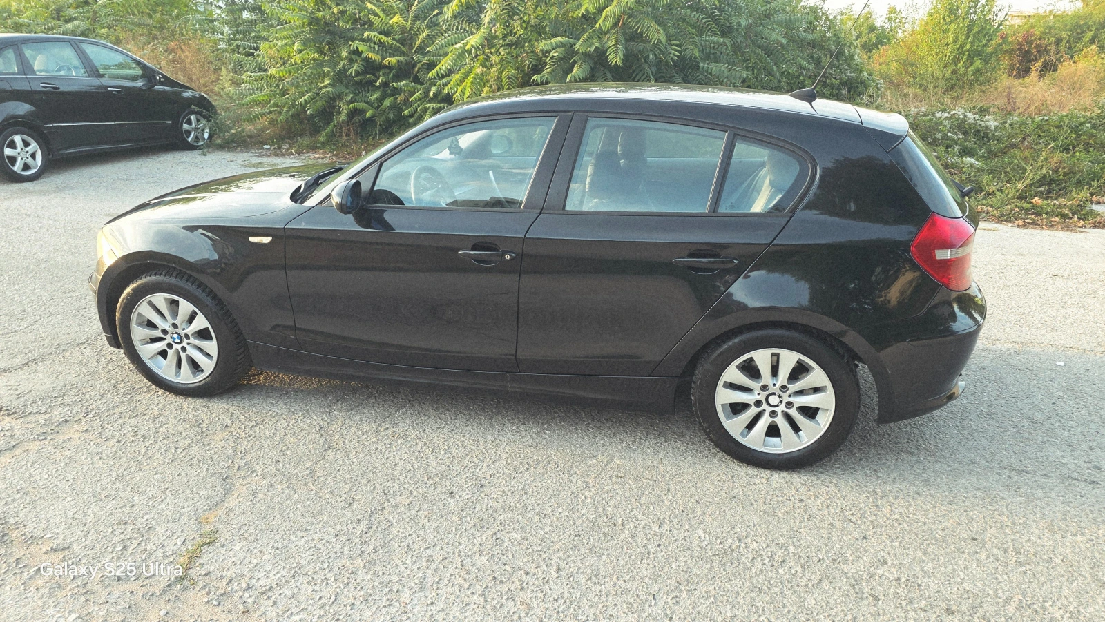 BMW 120 2.0d face avtomat, снимка 4 - Автомобили и джипове - 56331117
