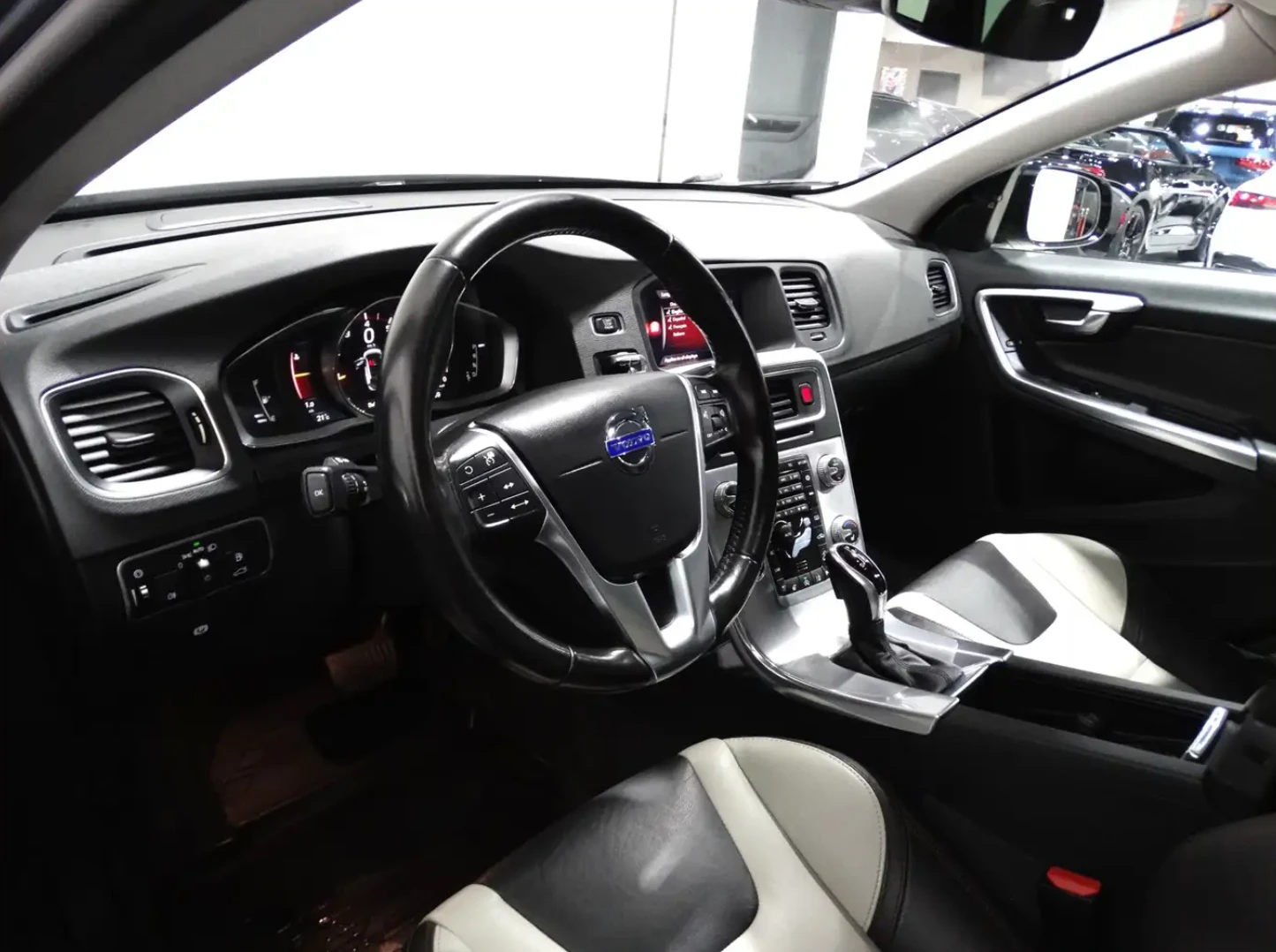 Volvo V60 Cross Country T5 | Mobile.bg � ����������� 5