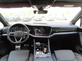 VW Touareg R-Line PA 3.0 V6 TDI SCR 4MOT - 144600 лв. / 73932.81 € - 34884668 4