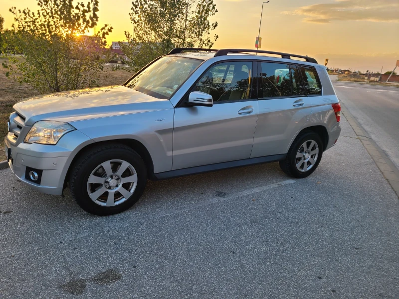 Mercedes-Benz GLK GLK 220 CDI 4 matic BlueEFFICIENCY, снимка 2 - Автомобили и джипове - 47425231