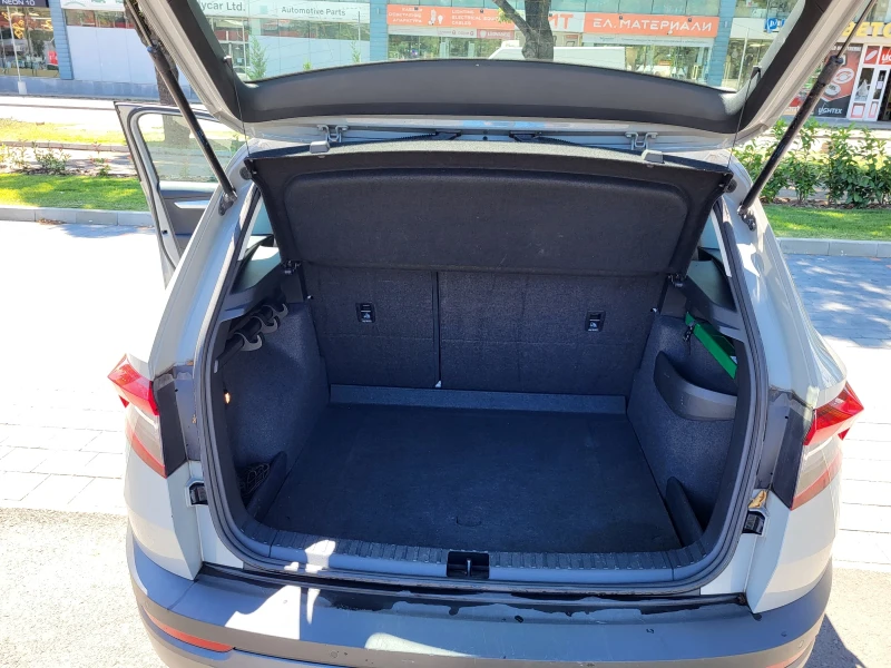 Nissan Juke 1.2 Бензин Acenta, снимка 13 - Автомобили и джипове - 48481988