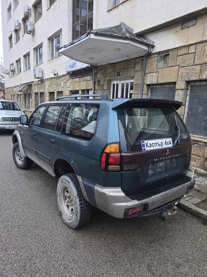 Mitsubishi Pajero sport, снимка 3 - Автомобили и джипове - 52591601