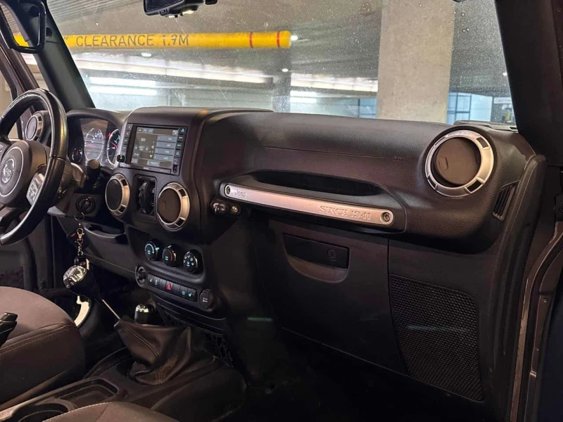 Jeep Wrangler * Rubicon * KEYLESS* ПОДГРЕВ* NAVI* , снимка 14 - Автомобили и джипове - 53600498