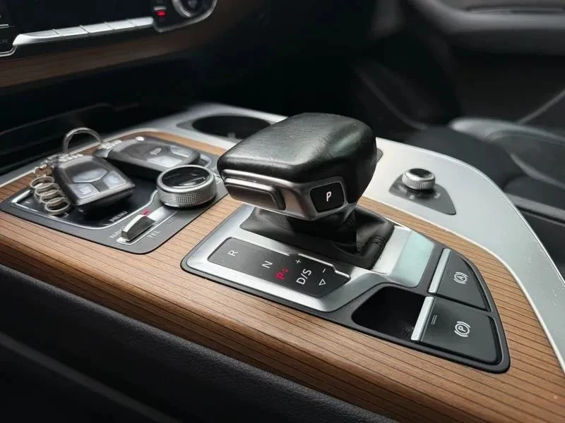 Audi Q7, снимка 12 - Автомобили и джипове - 56689822