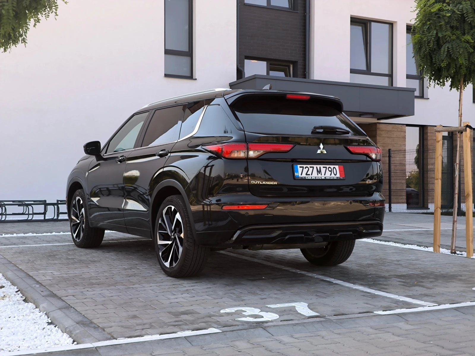 Mitsubishi Outlander  - изображение 4