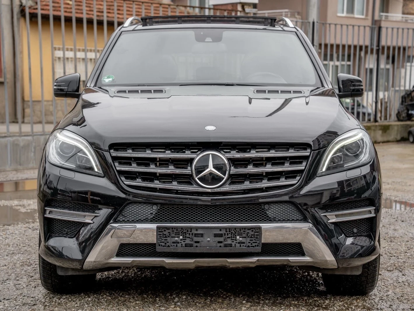 Mercedes-Benz ML 350 BlueTEC-AMG-PANORAMA-Keyless GO-HARMAN KARDON-FULL | Mobile.bg � ����������� 2