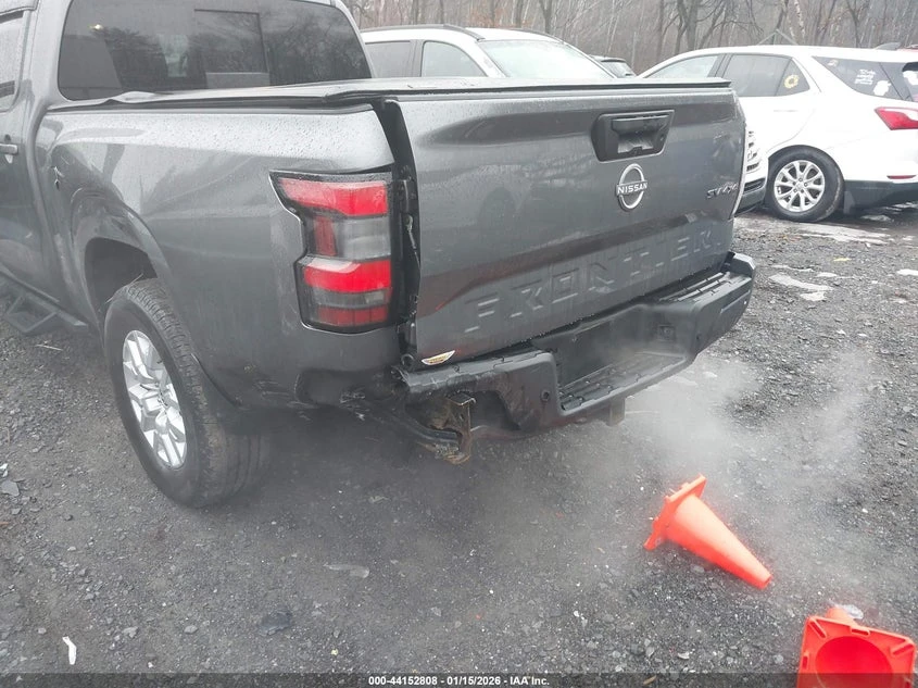 Nissan Frontier 3.8l Long Bed Sv 4X4, снимка 6 - Автомобили и джипове - 53862960