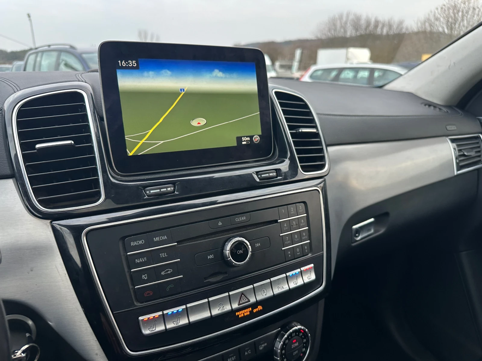 Mercedes-Benz GLE 350 350CDI AMG FULL, снимка 9 - Автомобили и джипове - 54034296